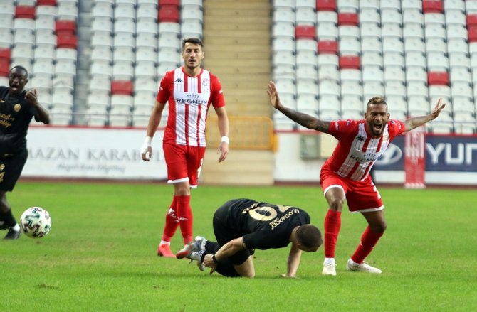 Süper Lig: Fraport Tav Antalyaspor: 1 - Mke Ankaragücü: 0 (Maç Sonucu)