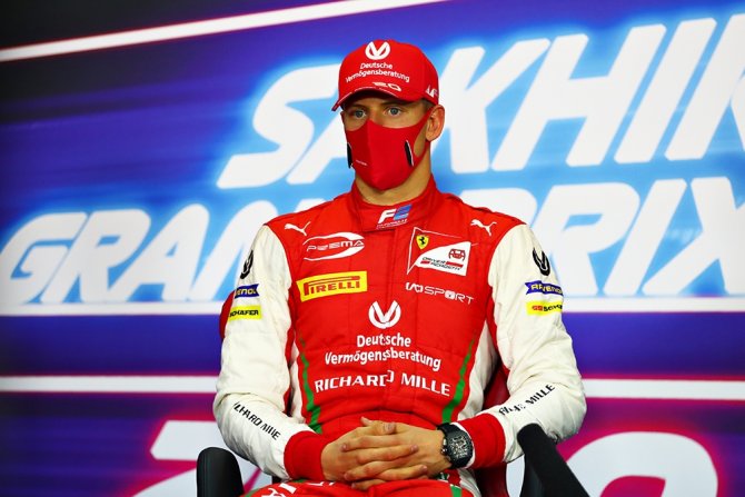 Mick Schumacher Formula 2’de Şampiyon Oldu