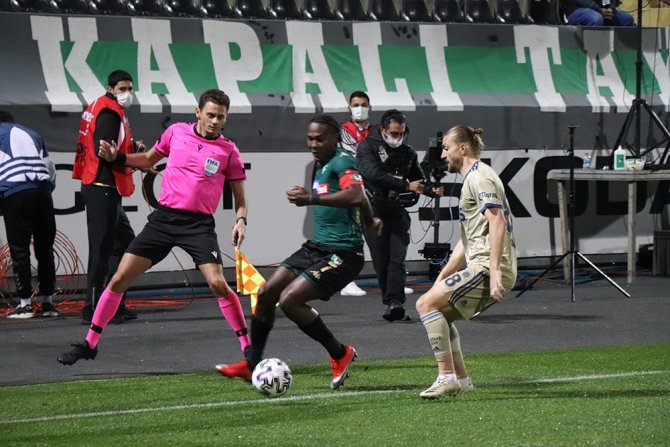 Süper Lig: Denizlispor: 0 - Fenerbahçe: 1 (Maç Devam Ediyor)