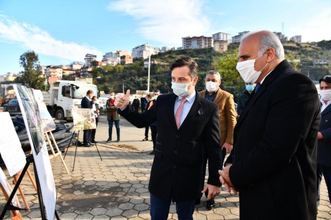 Başkan Zorluoğlu Yeni Otogar Alanında İncelemelerde Bulundu