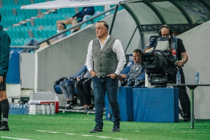 Engin Fırat: "Türkiye Hata Yapmazsa Grup Birincisi Olur"
