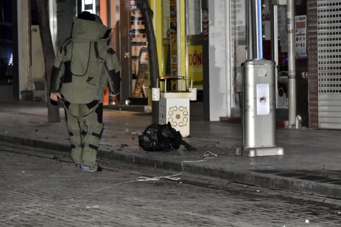 Gümüşhane’de Şüpheli Çantadan Elbise Çıktı