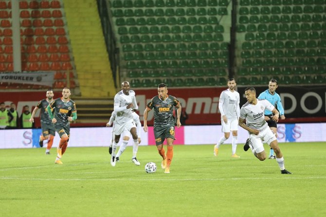 Süper Lig: Aytemiz Alanyaspor: 2 - Beşiktaş: 1 (Maç Sonucu)