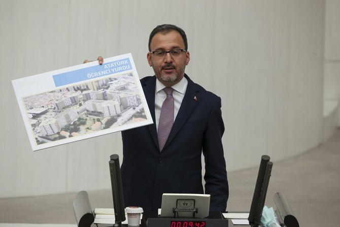 Bakan Kasapoğlu: "Pkk’nın Yakıp Yıktığı Spor Tesislerini Bir Bir Yeniden İnşa Ettik’’