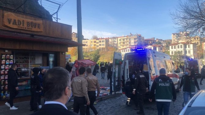 Direksiyon Başında Fenalaşan Sürücü Yayaya Çarptı