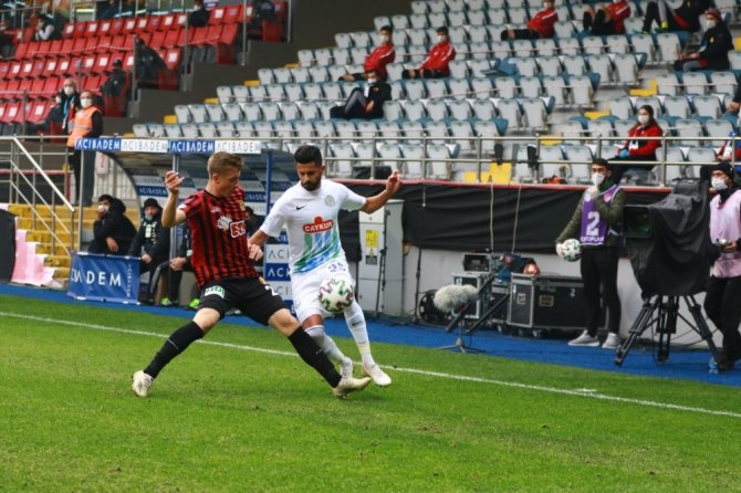 Ziraat Türkiye Kupası: Çaykur Rizespor: 3 - Eskişehirspor: 0 (Maç Sonucu)