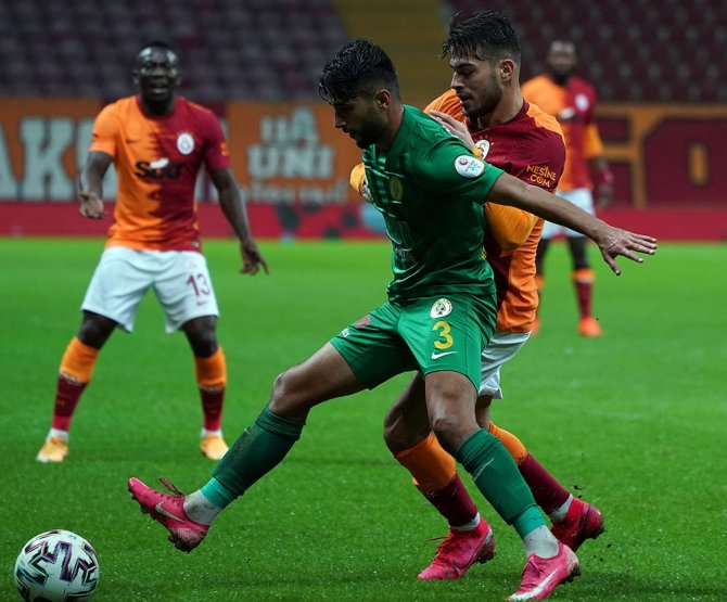 Ziraat Türkiye Kupası: Galatasaray: 1 - Darıca Gençlerbirliği: 0 (İlk Yarı)