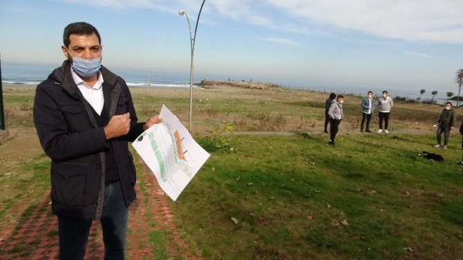 Kumsalıyla Tanınan Plaja Yapılmak İstenen Proje Çevre Sakinlerini Harekete Geçirdi