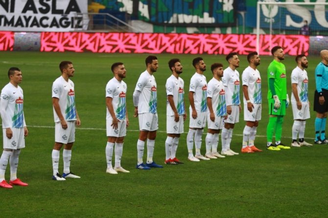 Ziraat Türkiye Kupası: Çaykur Rizespor: 3 - Eskişehirspor: 0 (İlk Yarı)