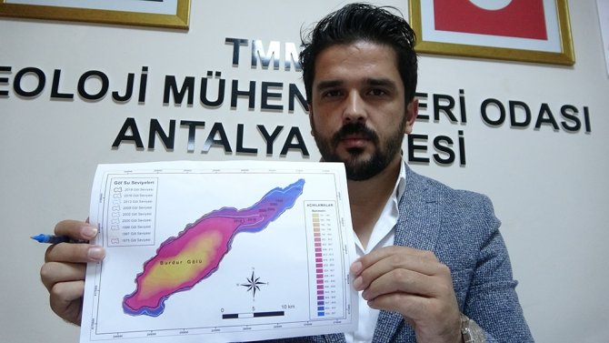 Burdur Gölü’nün Su Seviyesi Son 50 Yılda 17 Metre Düştü