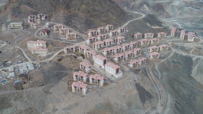 Yusufeli Yeni Yerleşim Yeri Çalışmaları Tüm Hızıyla Devam Ediyor