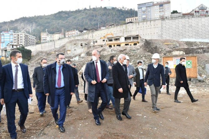 Genç: “Toki’nin Trabzon’a Çok Ciddi Katkıları Oldu”