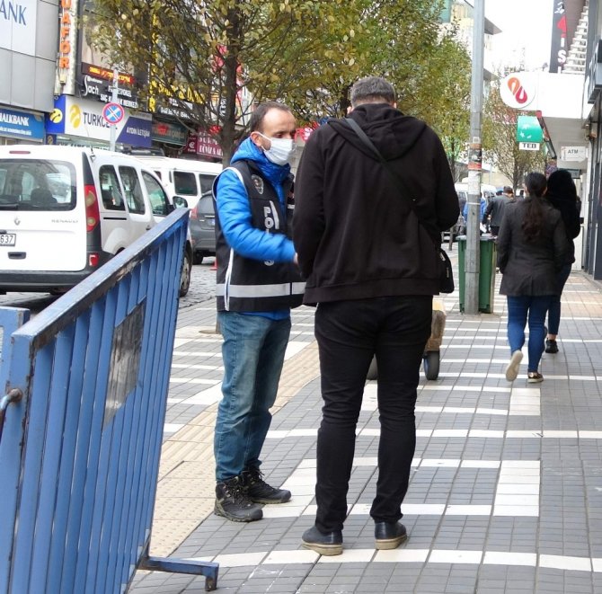 Trabzon’un En İşlek Caddelerinde Hes Kodu Uygulaması Sürüyor