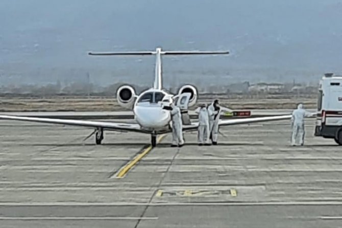 Belediye Başkanı Koç Ambulans Uçakla Ankara’ya Sevk Edildi