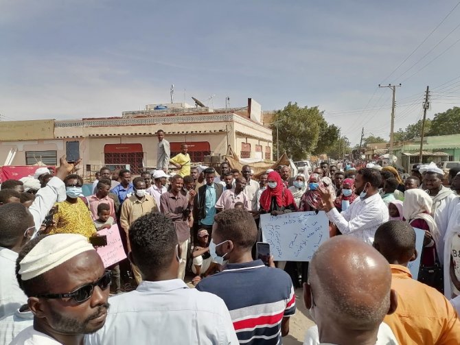 Sudan’da Hükümet Karşıtı Protestoya Polisten Gazlı Müdahale