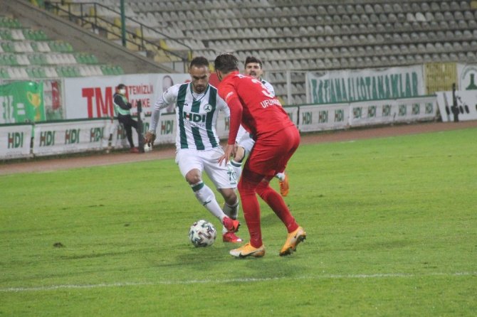 Tff 1. Lig: Giresunspor 0 - Altınordu: 0 (İlk Yarı)