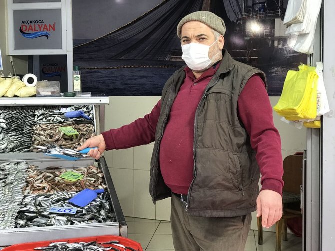 Balık Fiyatları Cep Yakıyor