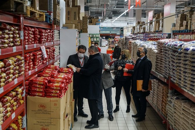 Ticaret Bakanlığından 81 İlde Eş Zamanlı Fahiş Fiyat Denetlemesi