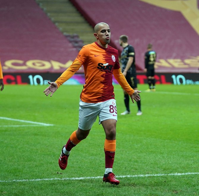 Sofiane Feghouli Siftah Yaptı