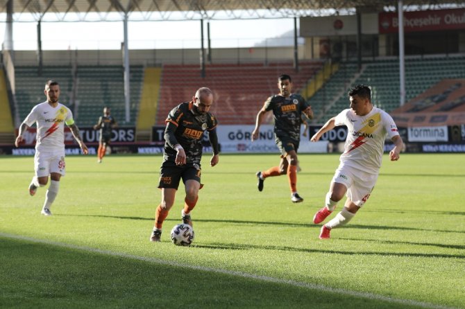 İlk Yarıda Tek Gol Var