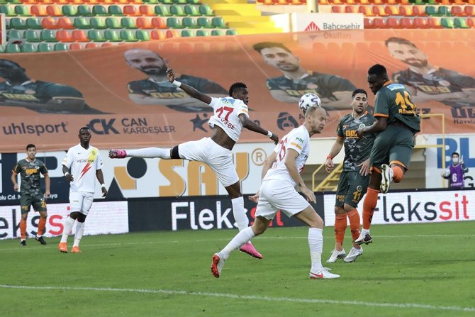 Süper Lig: Aytemiz Alanyaspor: 1 - Yeni Malatyaspor: 1 (Maç Sonucu)