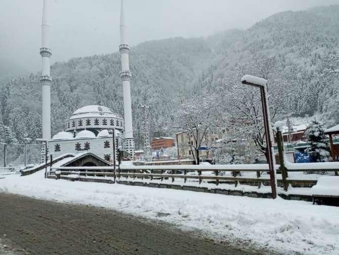 Uzungöl’den Kar Manzaraları