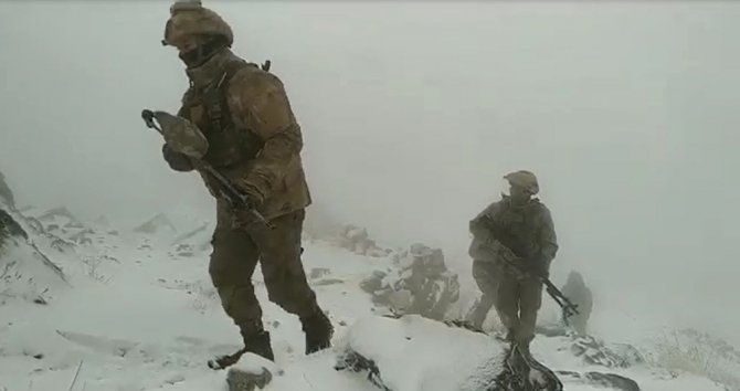 Mehmetçiğin Çetin Kış Şartlarına Rağmen Vatan Nöbeti Sürüyor