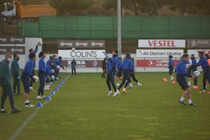 Trabzonspor, Galatasaray Maçı Hazırlıklarını Sürdürüyor
