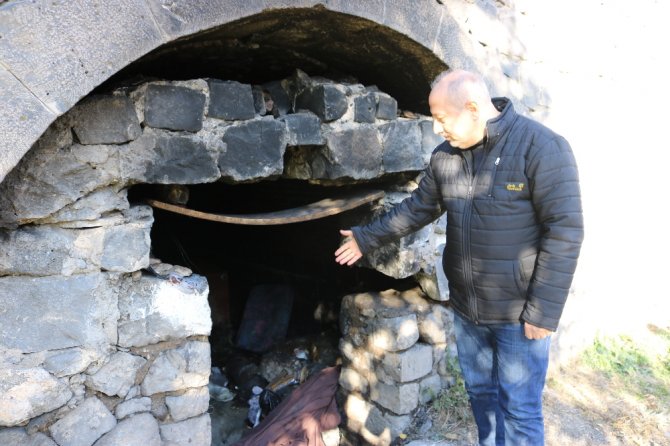 Unesco Dünya Kültür Mirası Listesi’ndeki Diyarbakır Surlarının İçi Çöplükle Dolu