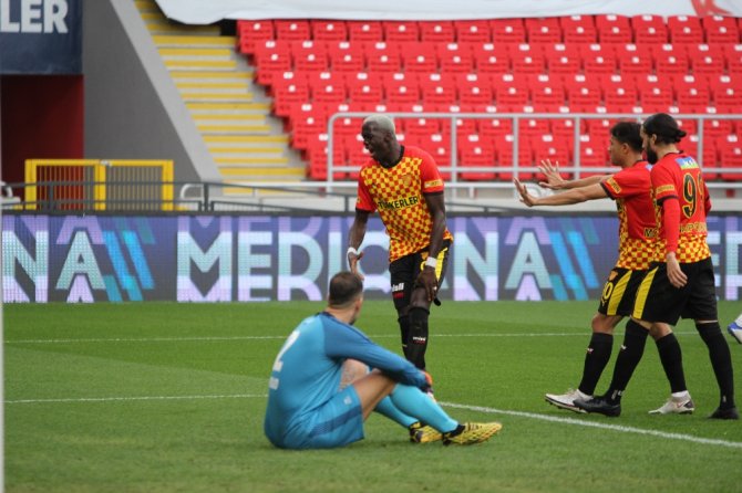Göztepe, Fatih Karagümrük İle 1-1 Berabere Kaldı