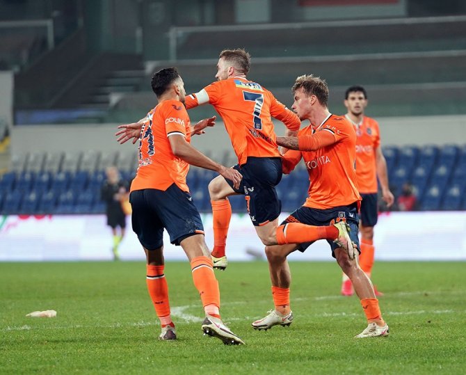 Süper Lig: Medipol Başakşehir: 2 - Kasımpaşa: 2 (Maç Sonucu)