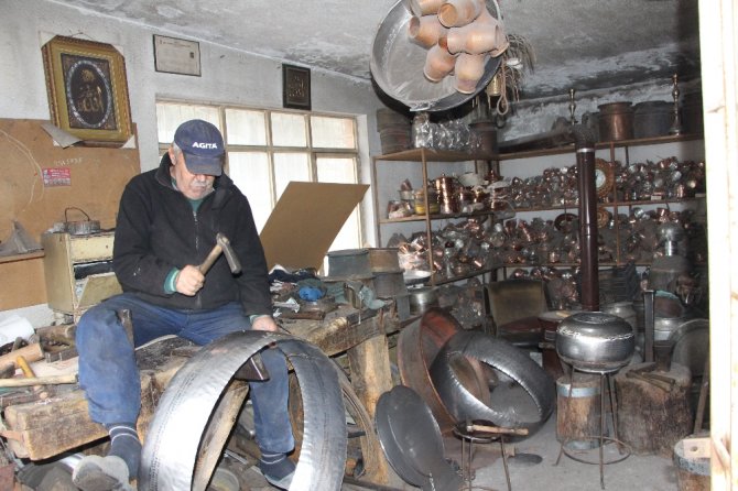 O Akdeniz Bölgesi’nin Son Bakırcısı