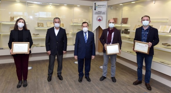 Trabzon’da Bulunan M.ö. 4 Bin Yılına Ait Mızrak Uçları İpekyolu Müzesi’nde Sergilenmeye Başlandı