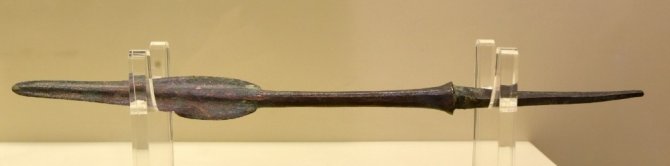 Trabzon’da Bulunan M.ö. 4 Bin Yılına Ait Mızrak Uçları İpekyolu Müzesi’nde Sergilenmeye Başlandı