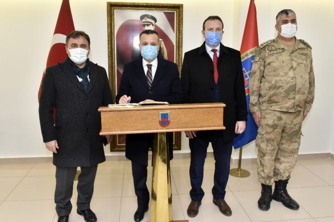 Vali Taşbilek’ten Vatandaşlara Yılbaşı Uyarısı