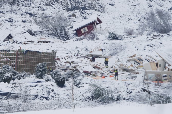 Norveç’teki Heyelanda 1 Kişinin Cansız Bedenine Ulaşıldı