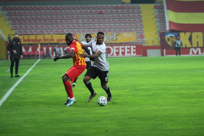 Süper Lig: Kayserispor: 0 - Beşiktaş: 0 (İlk Yarı)