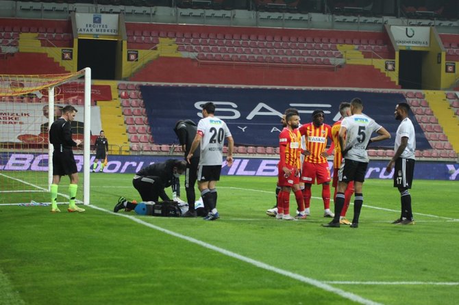 Süper Lig: Kayserispor: 0 - Beşiktaş: 2 (Maç Sonucu)