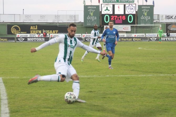 Tff 1. Lig: Giresunspor: 0 - Tuzlaspor: 0 (İlk Yarı)