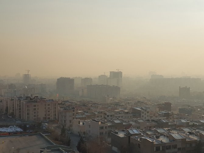 Tahran’da Hava Kirliliği Yüksek Seviyelere Ulaştı