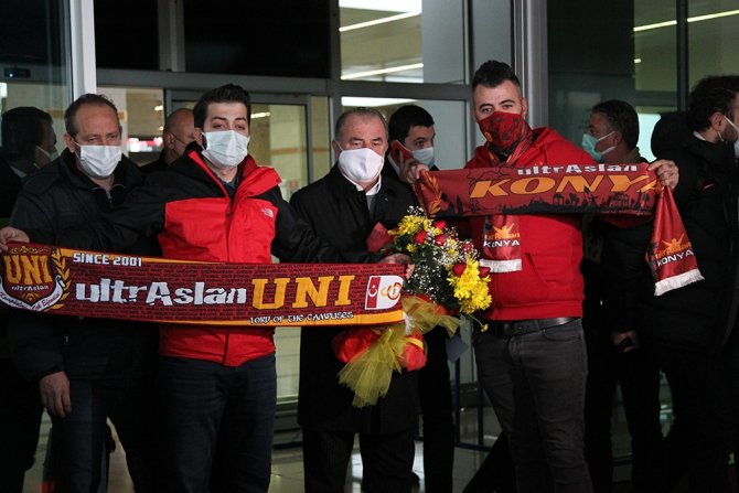 Galatasaray Kafilesi Konya’ya Geldi