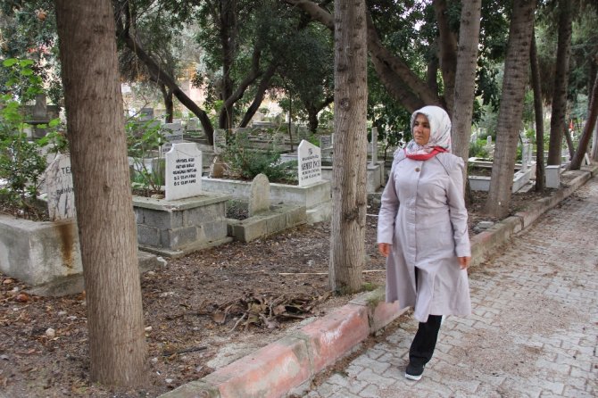 Yakınları Bile Ondan Korkup Kaçıyor
