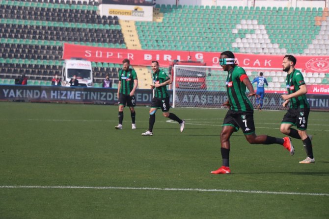 Denizlispor: 0 - Hk Kayserispor: 1 (Maç Devam Ediyor)