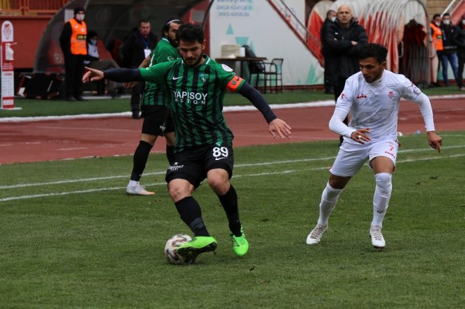 2. Lig: Gümüşhanespor: 1 - Kocaelispor: 0