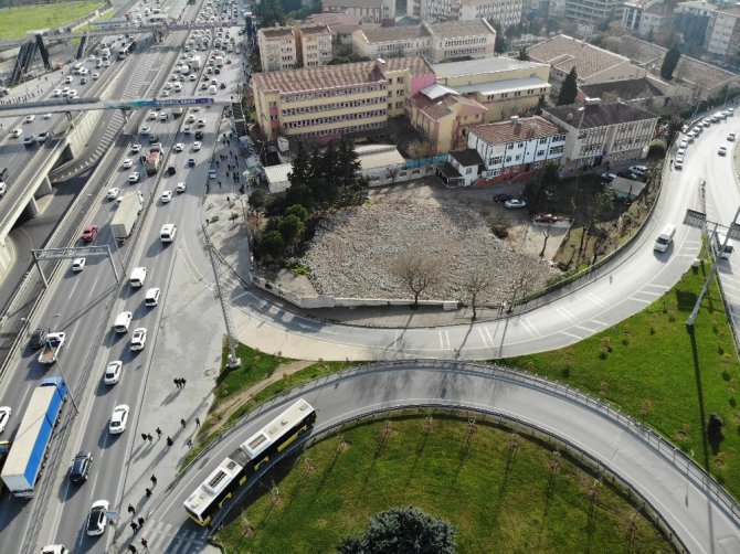 Silivri Depreminde Yıkılan Avcılar Hacı Tükenmez Camii Bir Türlü Yapılamadı