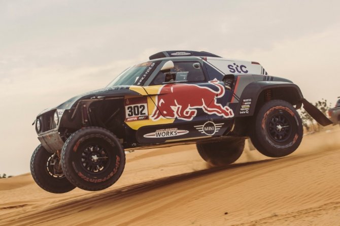 Dakar Rallisi’nde Red Bull Sporcuları Zirvede