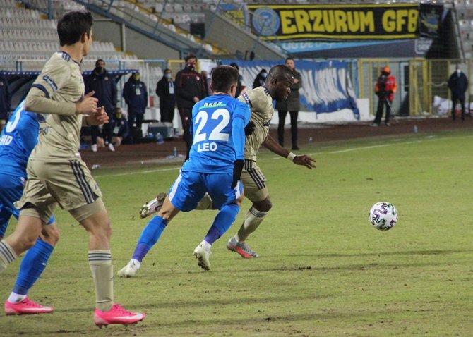 Süper Lig: Bb Erzurumspor: 0 - Fenerbahçe: 3 (Maç Sonucu)