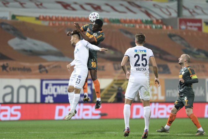Süper Lig: Aytemiz Alanyaspor: 1 - Kasımpaşa: 2 (Maç Sonucu)