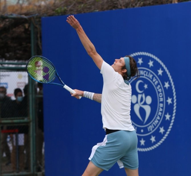 Antalya Open’da Yarı Final Zamanı