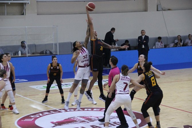 Kadınlar Basketbol Süper Ligi: Elazığ İl Özel İdare: 79 - Galatasaray: 87